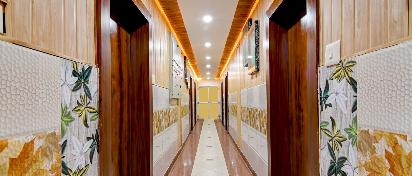 book-hotels-online-puri